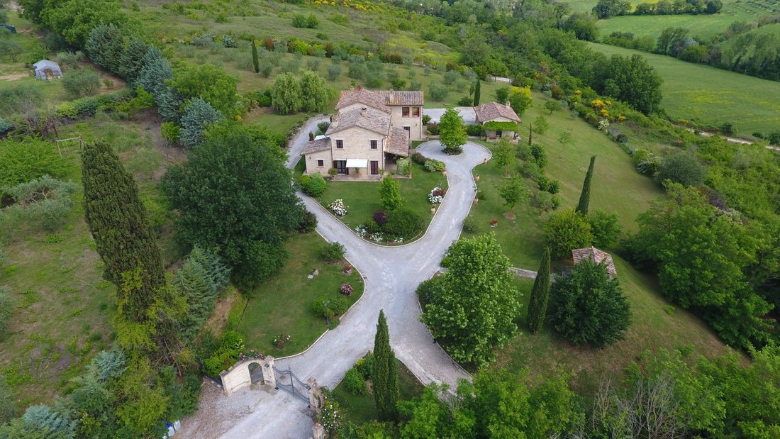 Villa in Filosofi - Pallotta, Perugia, Italy 3 - 12854927