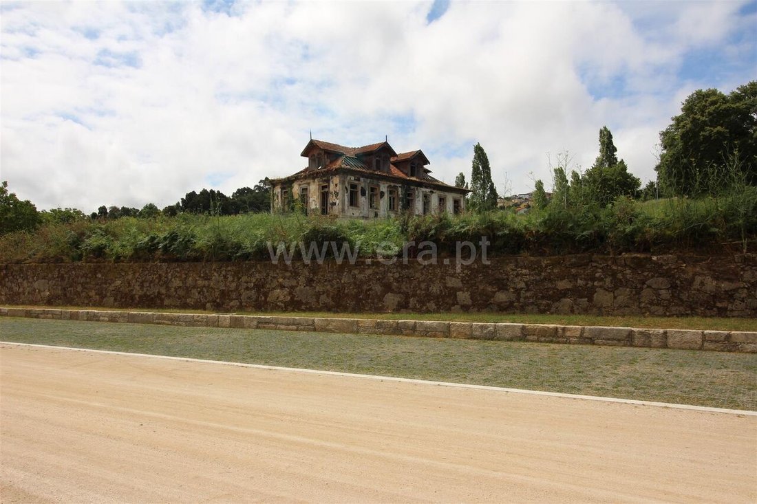 House in Oliveira do Douro, Porto District, Portugal 3 - 12855984