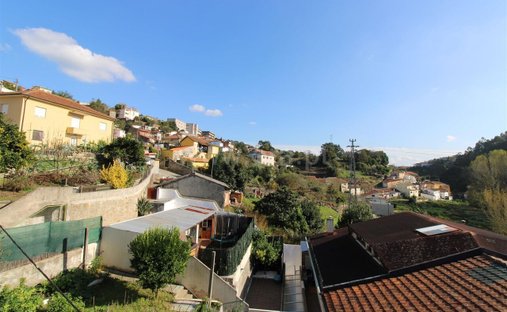 Land in Avintes, Porto District, Portugal 1