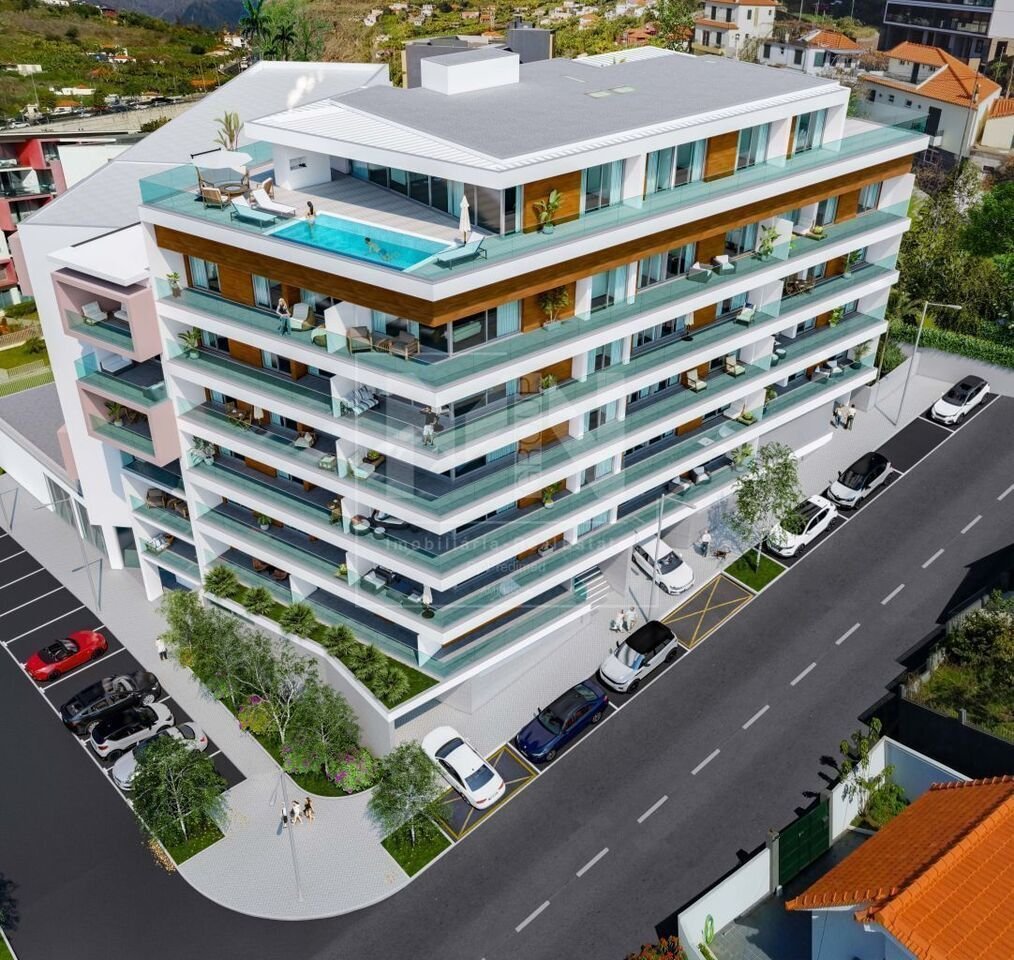 Pent House T3 + 1 In Amparo In Funchal, Madeira, Portugal For Sale
