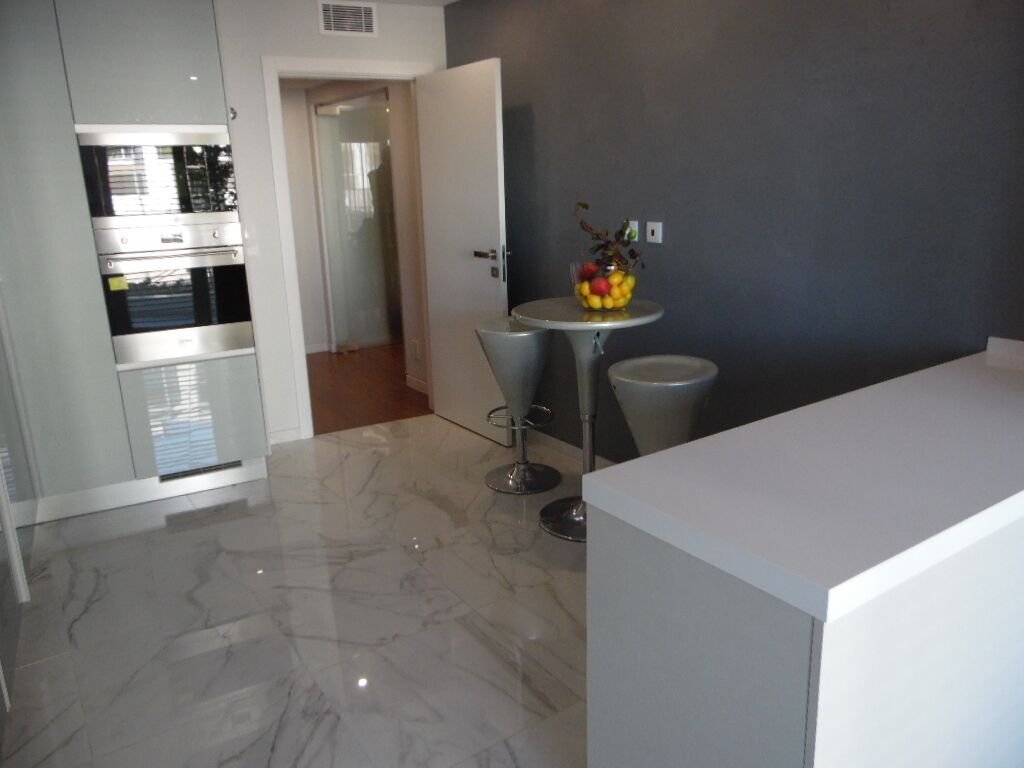 Apartment in Parede, Lisbon, Portugal 2 - 12855496