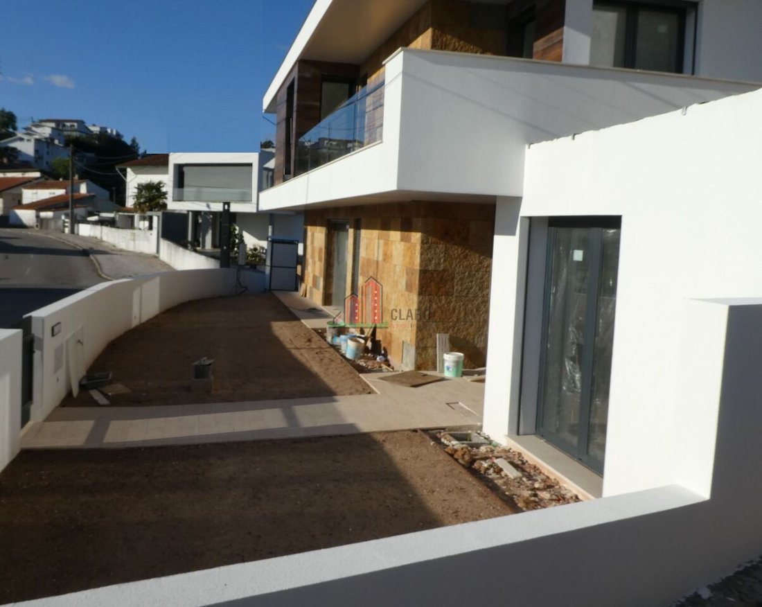 Ref Mr3787 House For Sale, Modern In Coimbra, Coimbra District