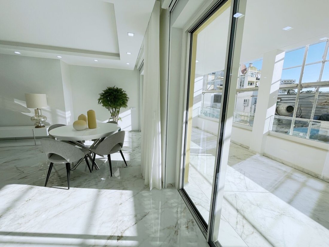 Apartment in Sao Goncalo de Lagos, Algarve, Portugal 1 - 12857276