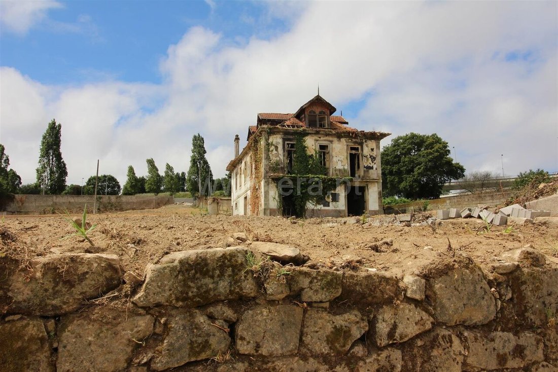 House in Oliveira do Douro, Porto District, Portugal 4 - 12855984