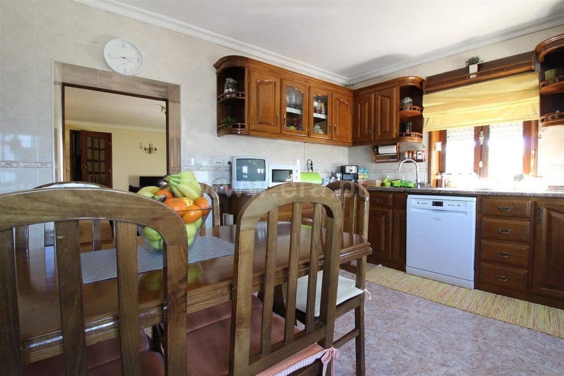 House in Avintes, Porto District, Portugal 2 - 12856124