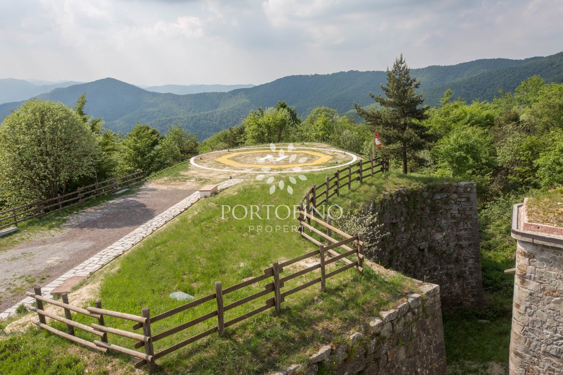Forte Tortagna: A Whisper of Liguria’s Golden Past, Reborn