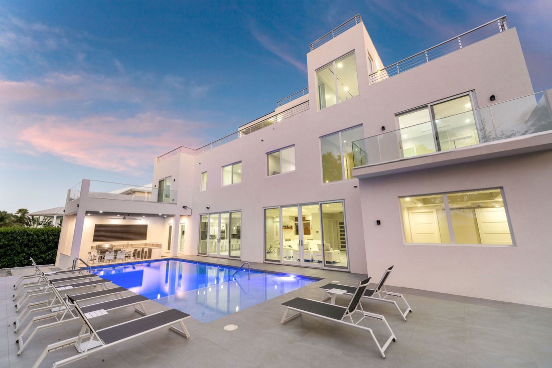 Brand New Modern Seven Bedroom Smart Home In The In Town, Cayman