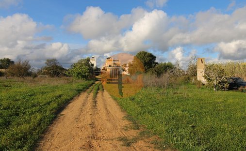 Land in Quelfes, Algarve, Portugal 1