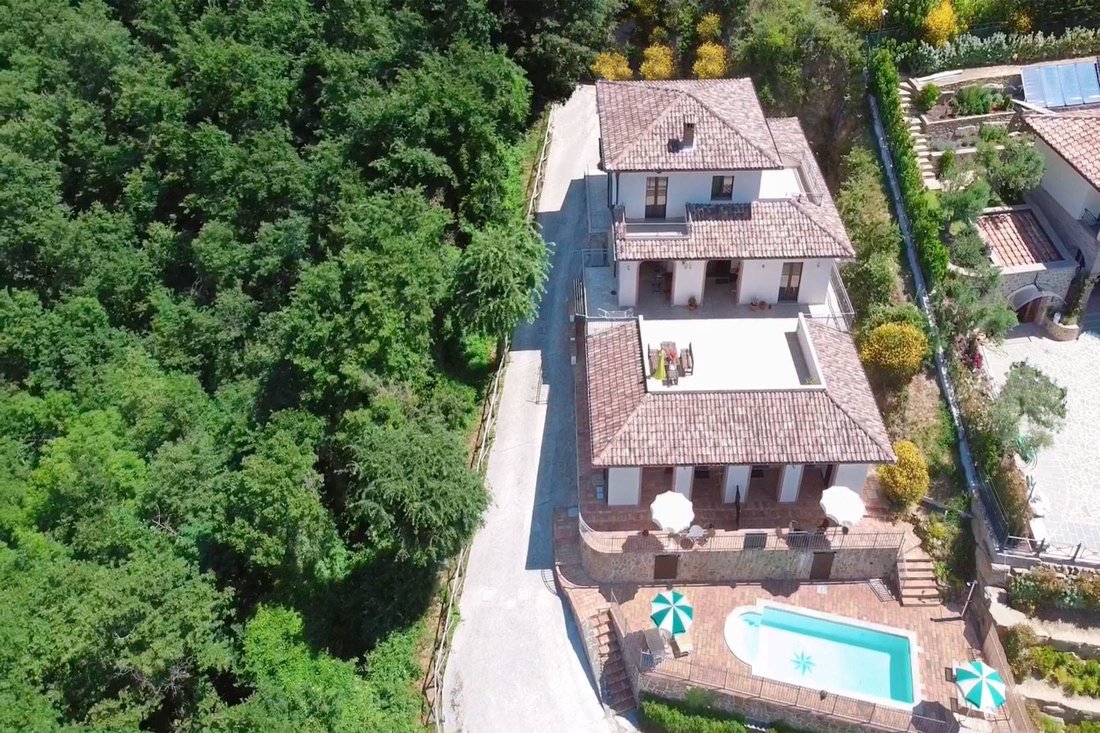 Villa en Lisciano Niccone, Umbría, Italia 3 - 12865342