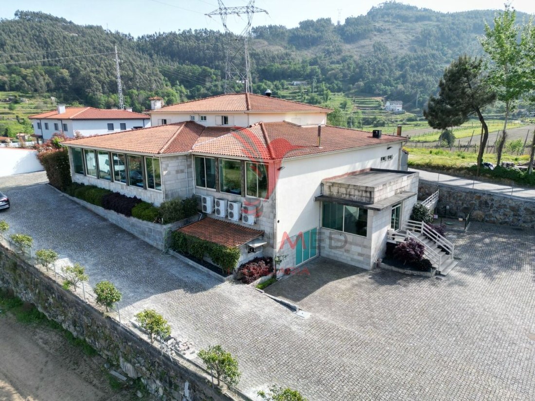 House in Sande Sao Lourenco e Balazar, Braga, Portugal 1 - 12863218