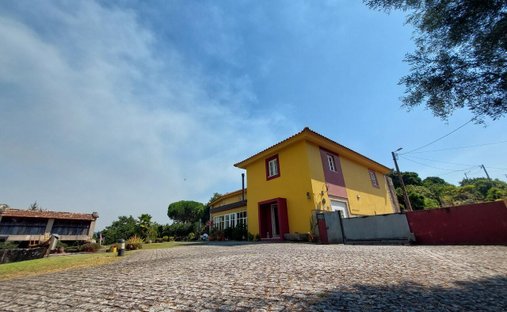 House in Gondomil e Safins, Viana do Castelo District, Portugal 1