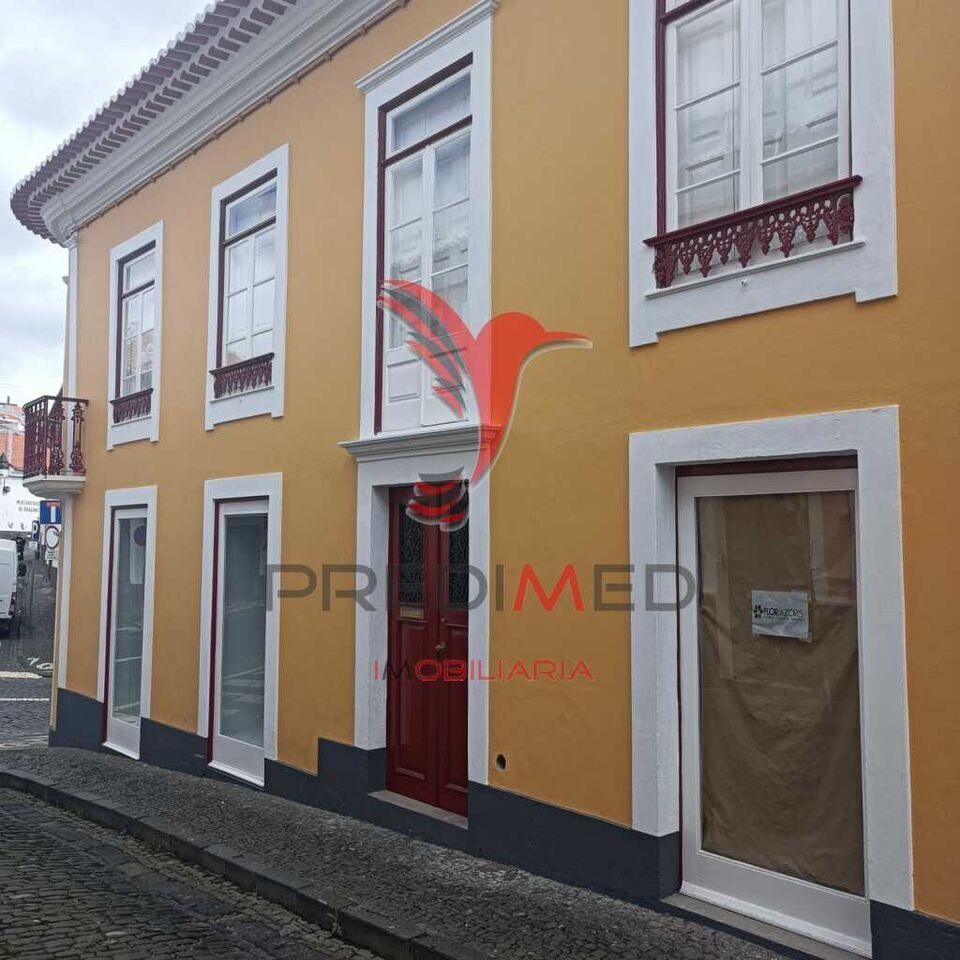 Haus in Angra do Heroísmo, Azoren, Portugal 2 - 12859832