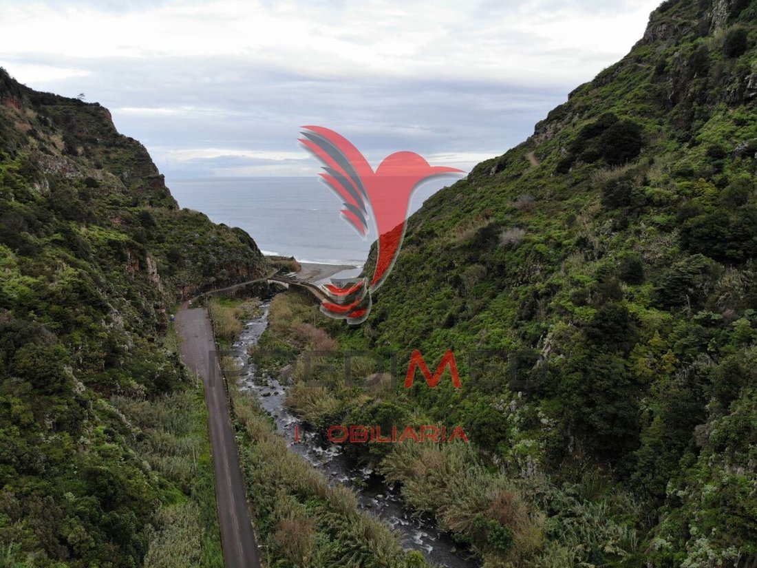 Land in Sao Jorge, Madeira, Portugal 4 - 12858613