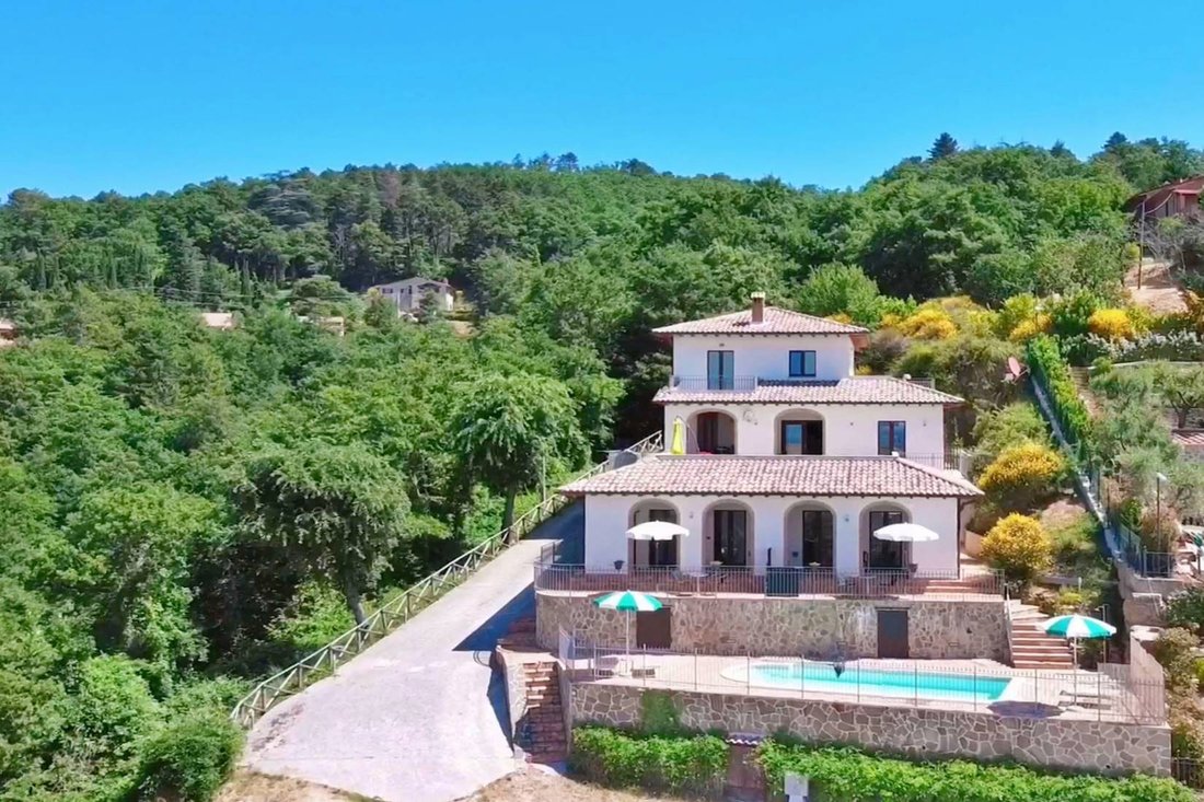 Villa en Lisciano Niccone, Umbría, Italia 1 - 12865342