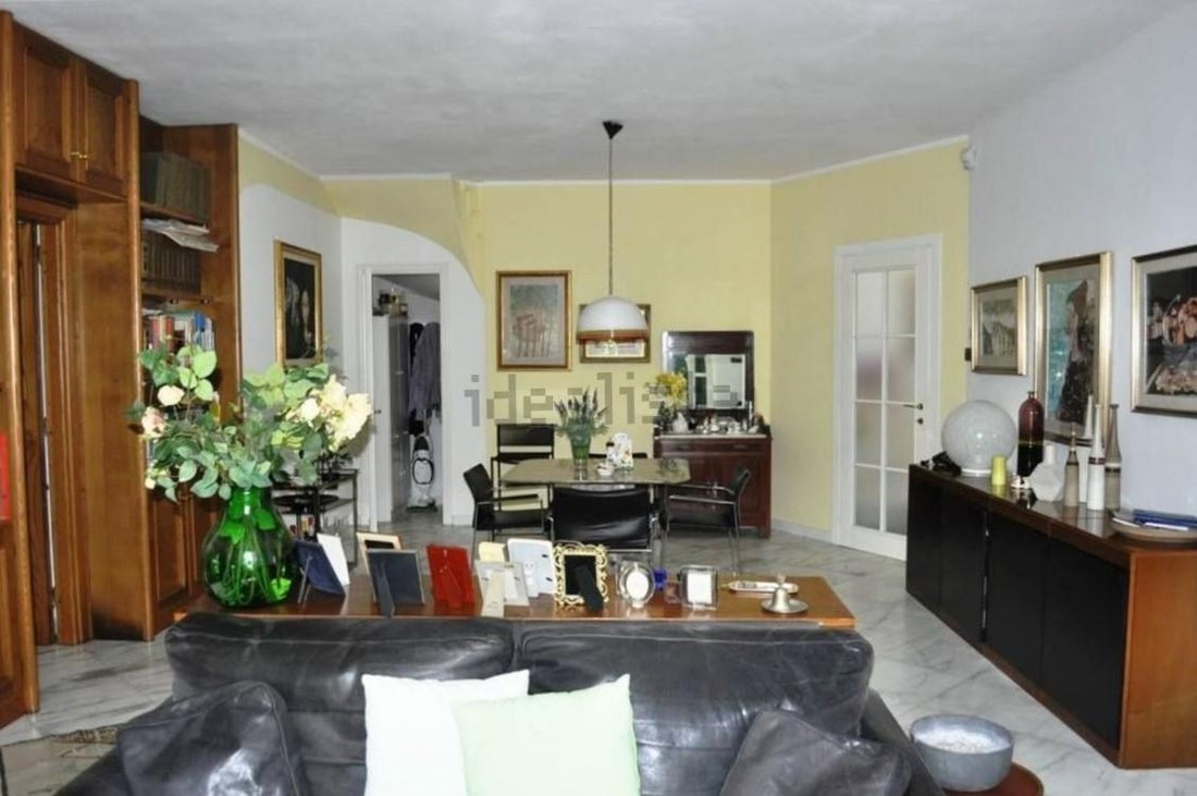 Villa in Avenza, Marina di Carrara, Tuscany 4 - 12865476