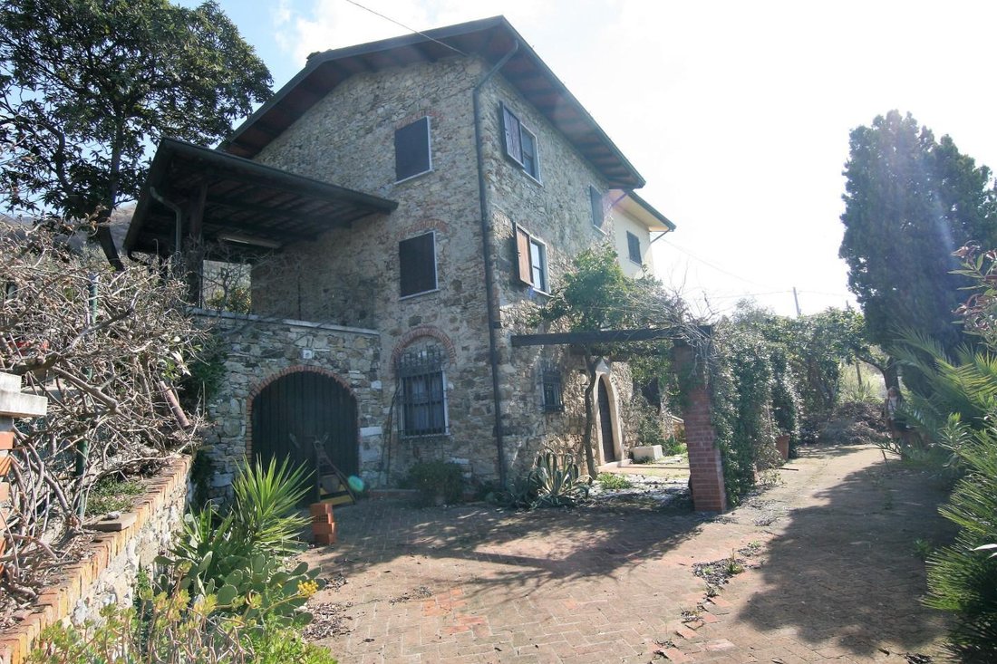 Fontia-Fossola-Fossone, Marina di Carrara, Tuscany 1 - 12865477
