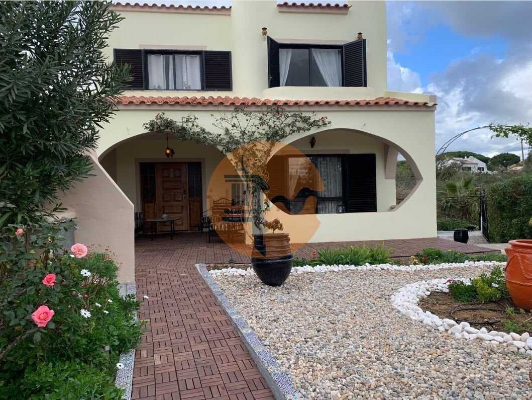 House in Quarteira, Algarve, Portugal 4 - 12863180