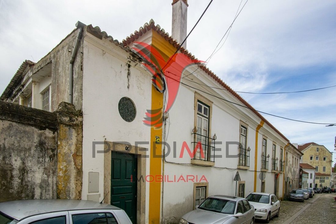 This Is A Special Property This In Caldas Da Rainha, Leiria District