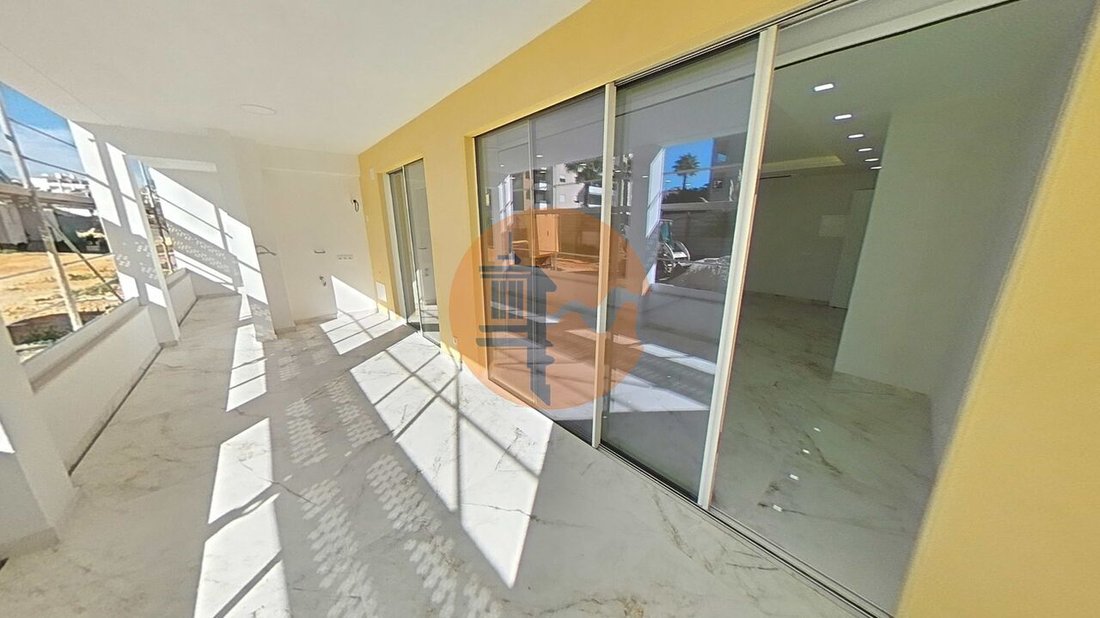 Apartment in Praia De Porto Mós, Sao Goncalo de Lagos, Algarve 2 - 12860487