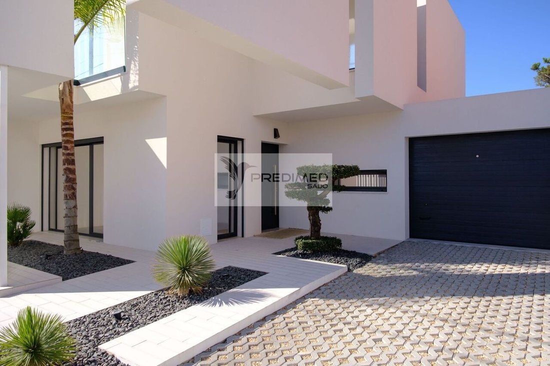 House in Aroeira, Charneca de Caparica e Sobreda, Portugal 2 - 12862556