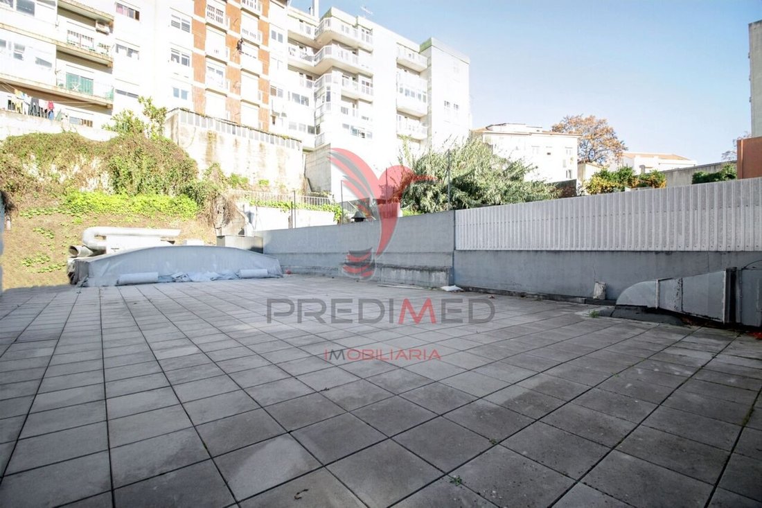 Estate in Coimbra (Se Nova, Santa Cruz, Almedina e Sao Bartolomeu), Coimbra District, Portugal 3 - 12863422