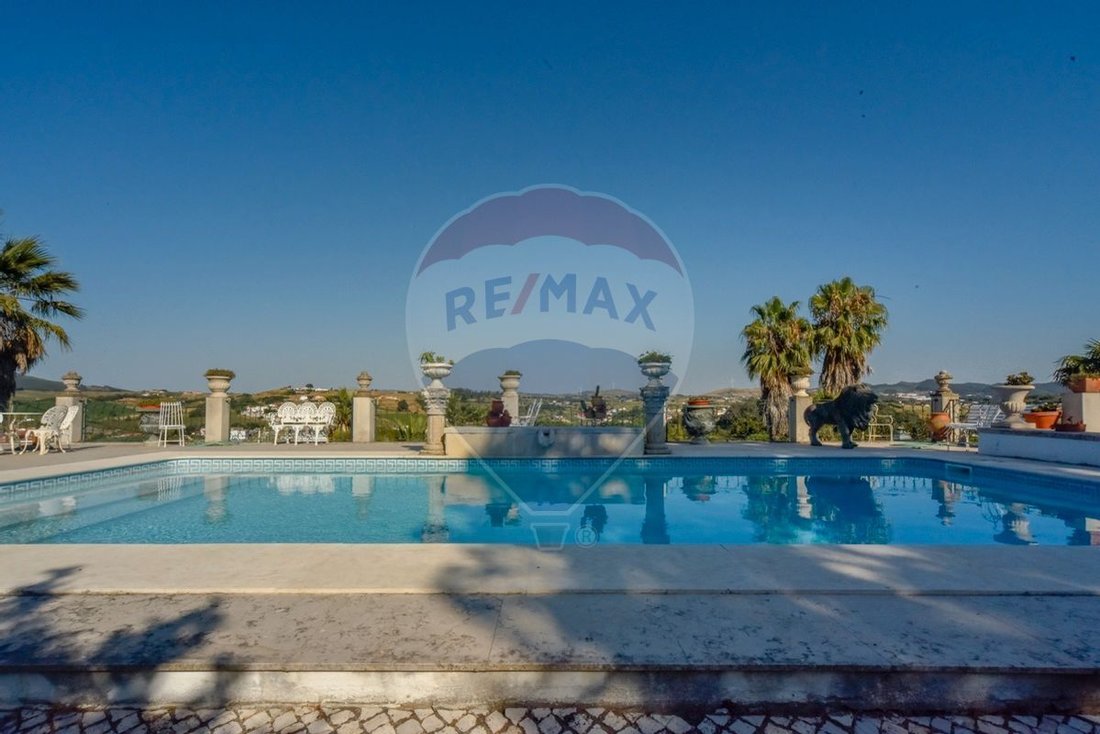 Farm T7 Deluxe For Sale In Azueira E Sobral Da In Azueira, Lisbon