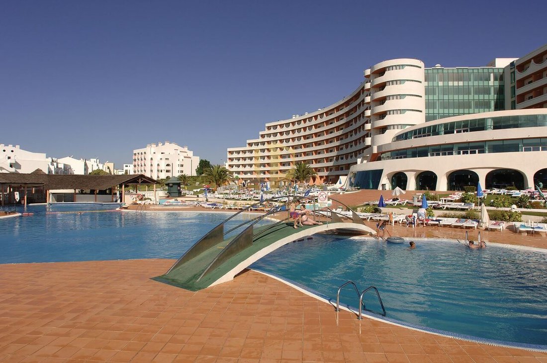 Estate in Olhos de Agua, Algarve, Portugal 1 - 12861510