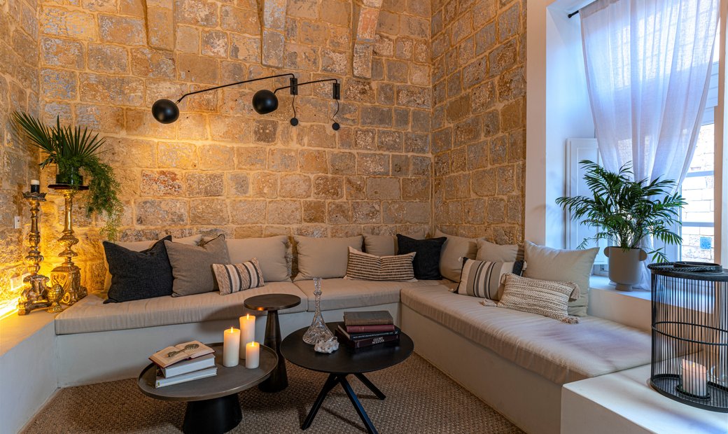 Expertly Converted Townhouse In Birgu, Malta For Sale (12867317)