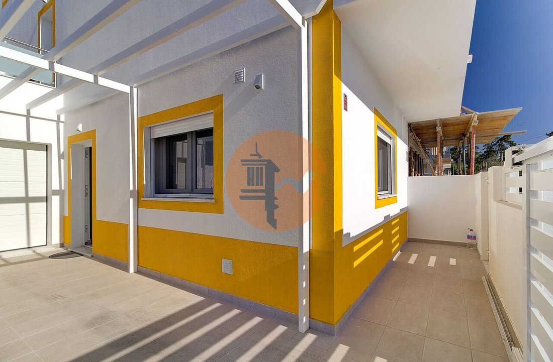 House in Monte Gordo, Algarve, Portugal 1 - 12860602