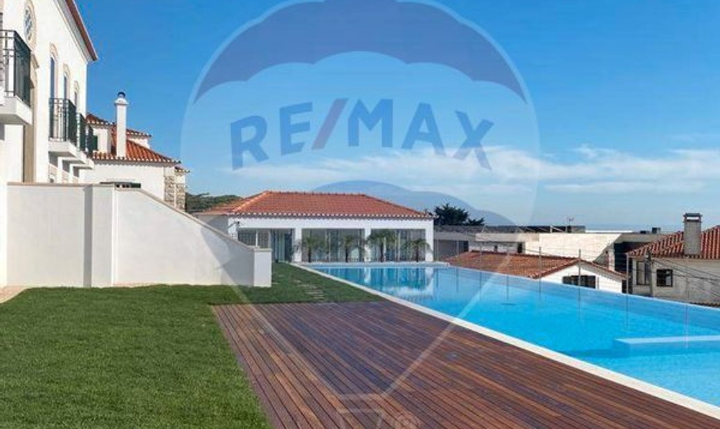 Condo/Apartment T5 For Sale In Cascais En Estoril, Distrito De Lisboa