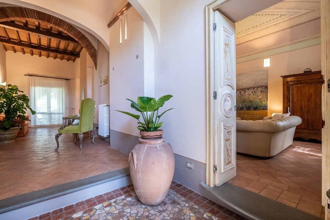 Country House in San Frediano a Settimo, Cascina, Tuscany 3 - 12865448
