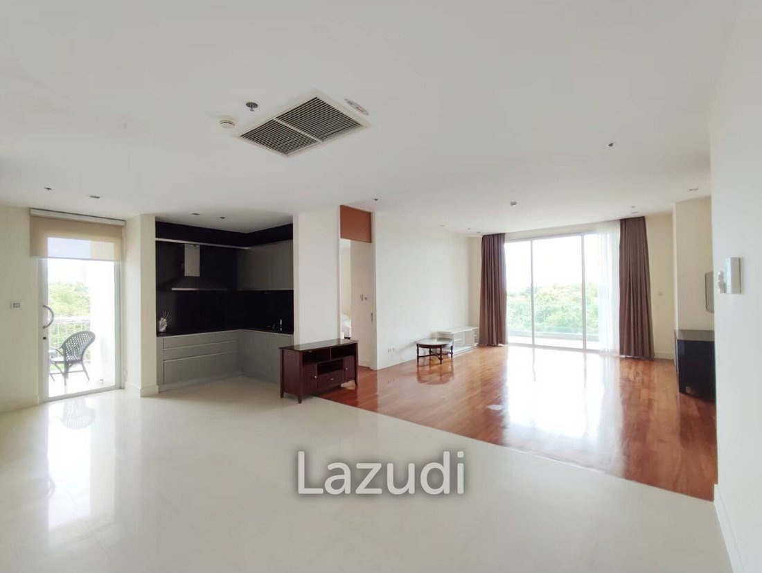 Apartment in Pattaya City, Chon Buri, Thailand 2 - 12865802