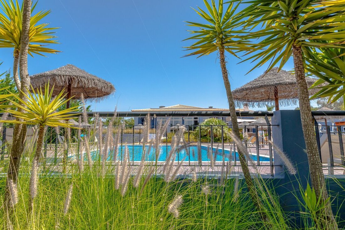 Estate in Praia da Luz, Algarve, Portugal 4 - 12858594