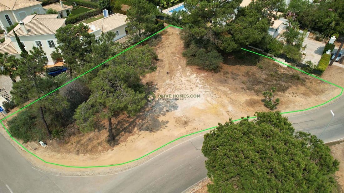 Land in Vilamoura, Quarteira, Algarve 3 - 12851807