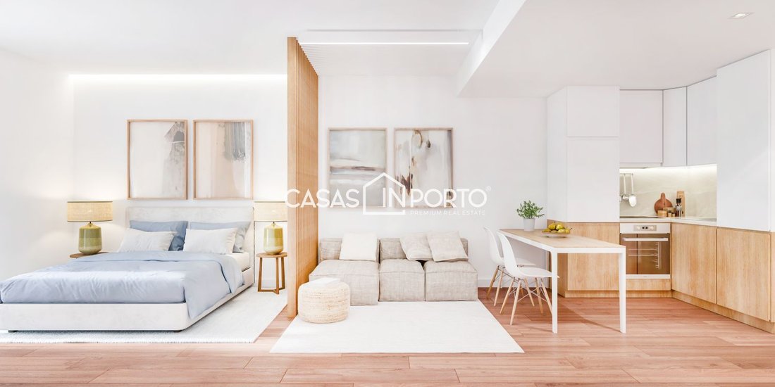 Apartment in Cedofeita, Santo Ildefonso, Se, Miragaia, Sao Nicolau e Vitoria, Porto District, Portugal 2 - 12865407