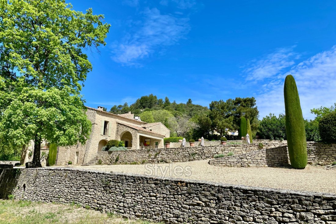 Une Bergerie Restaurée Et Son Dans Goult, Provence Alpes Côte D'azur