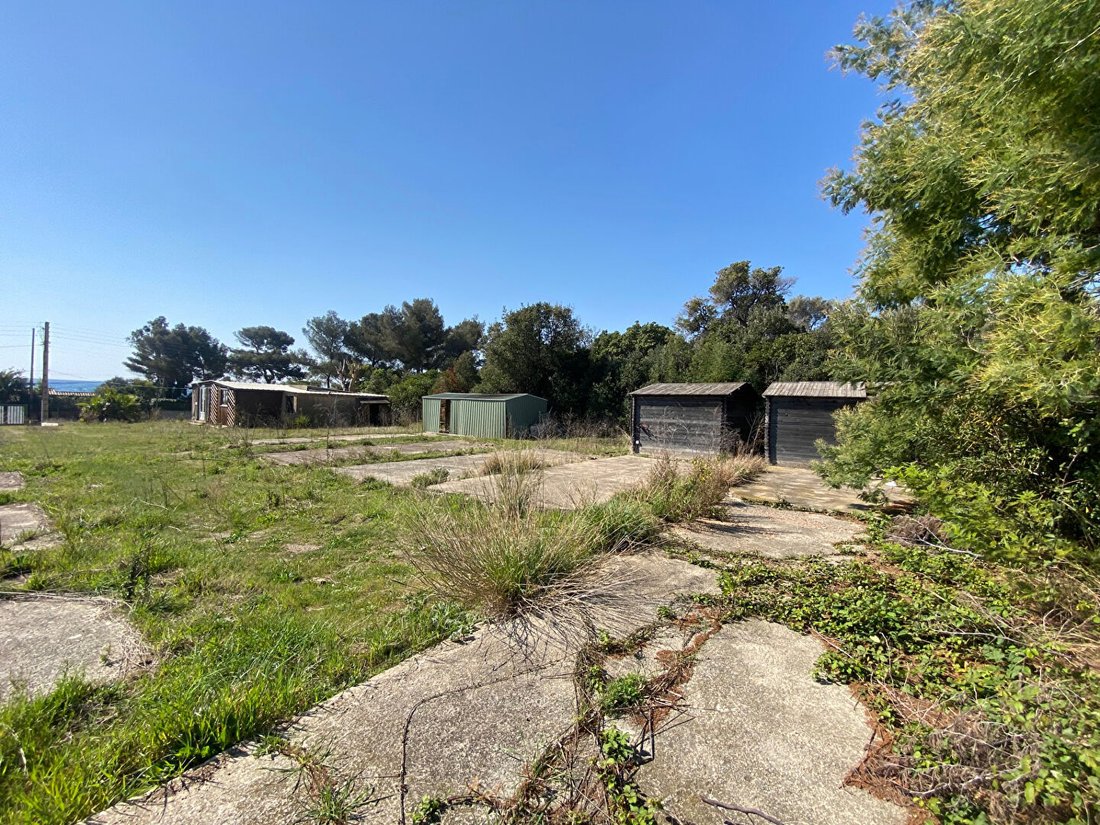 Terrain Vue Mer In Roquebrune Sur Argens, Provence Alpes Côte D'azur