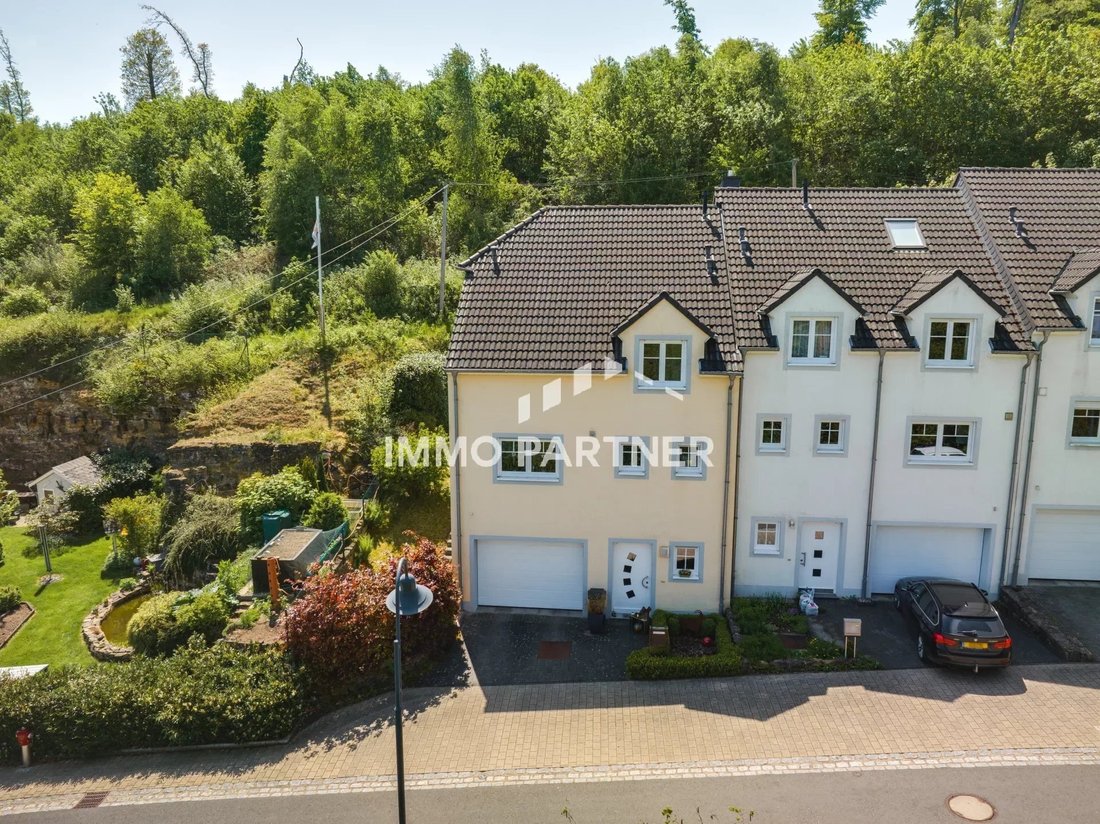 Maison Jumelée à Koerich In Koerich, Capellen, Luxembourg For Sale