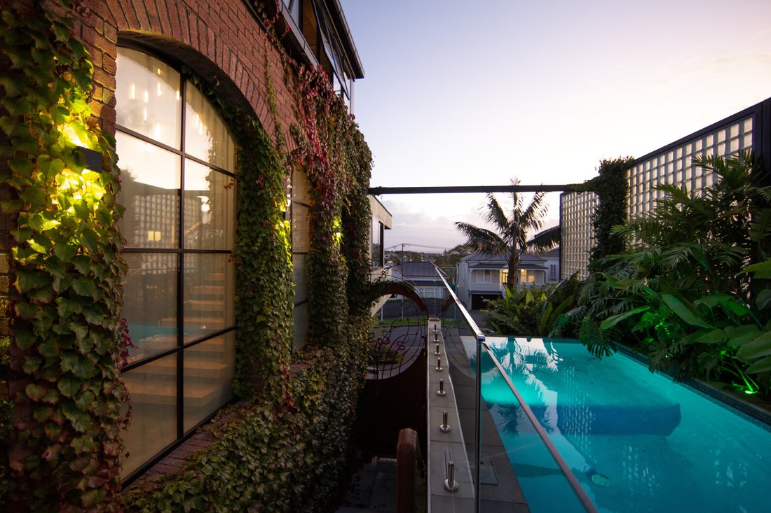 33 Scanlan Street In Auckland, Auckland, New Zealand For Sale (12869310)