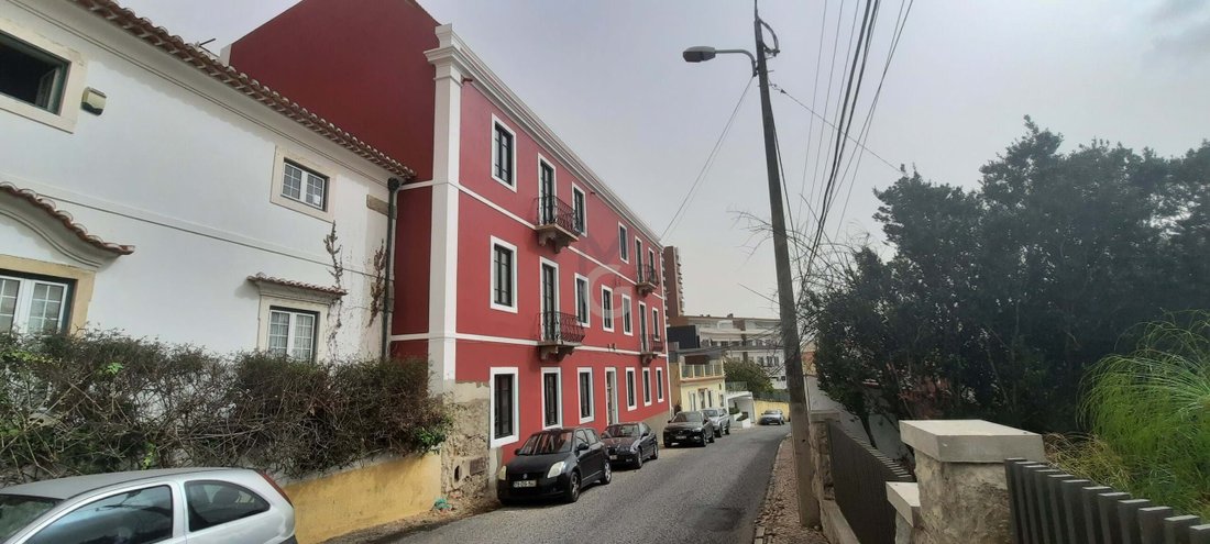 Apartment in Estoril, Cascais e Estoril, Lisbon 1 - 12869735