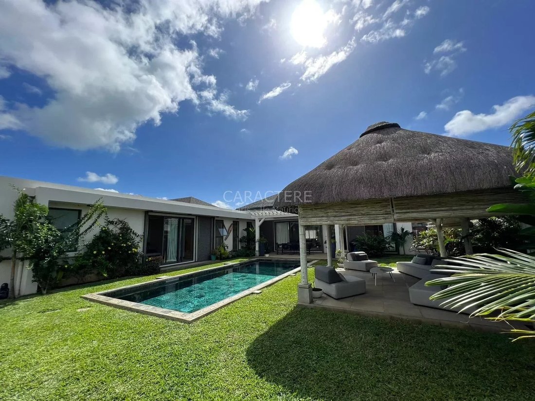 3/4 Bedroom Tropical In Grand Baie, Rivière Du Rempart District