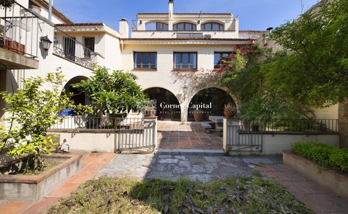Maison à Torroella de Montgrí, Catalogne, Espagne 1