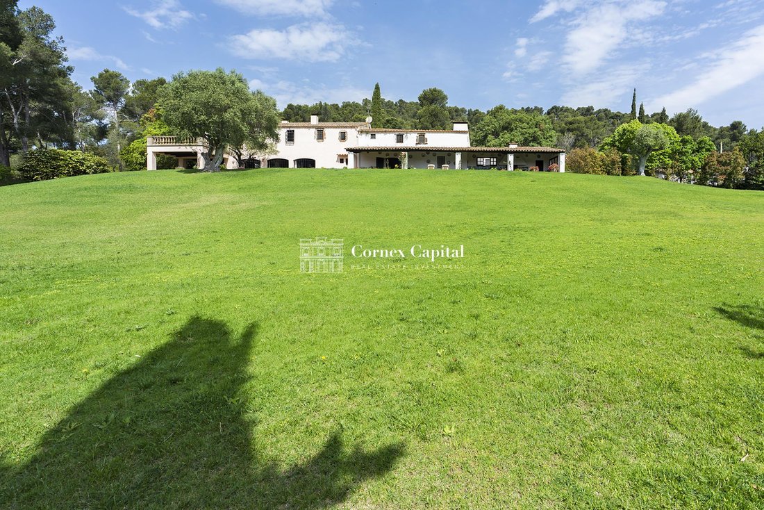 Charming Country House With 6,700sqm Of Garden In Mont Ras, Catalonia, Spain For Sale (12871631)