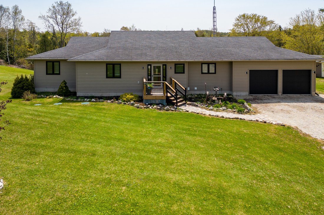 Country Living At Its Finest In Singhampton, Ontario, Canada For Sale