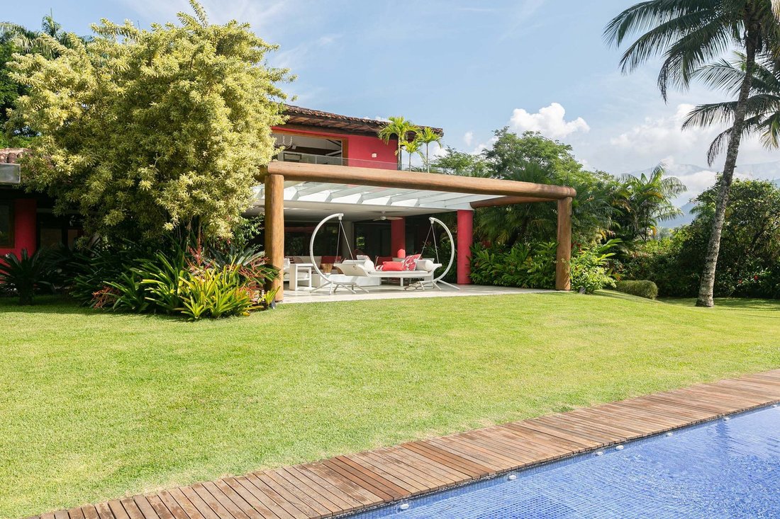 Villa in Mangaratiba, Mangaratiba, Brazil 2 - 12479421