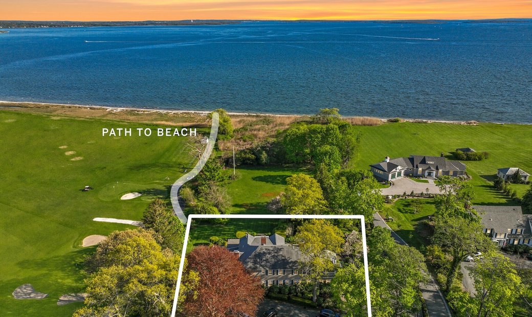139 Nayatt Rd In Barrington, Rhode Island, United States For Sale