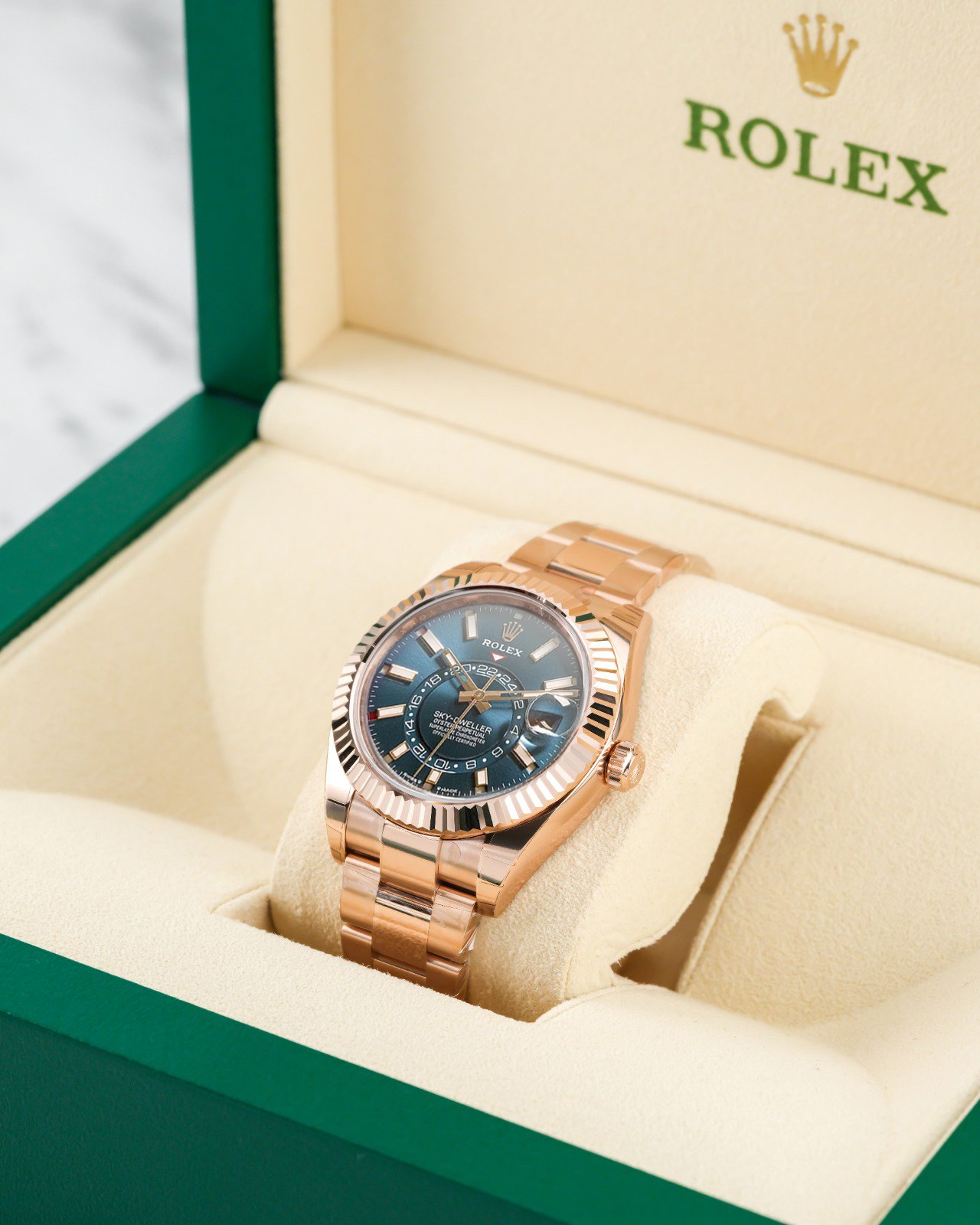 Rolex Sky Dweller M336935 0001 Oyster In Dubai Dubai United Arab