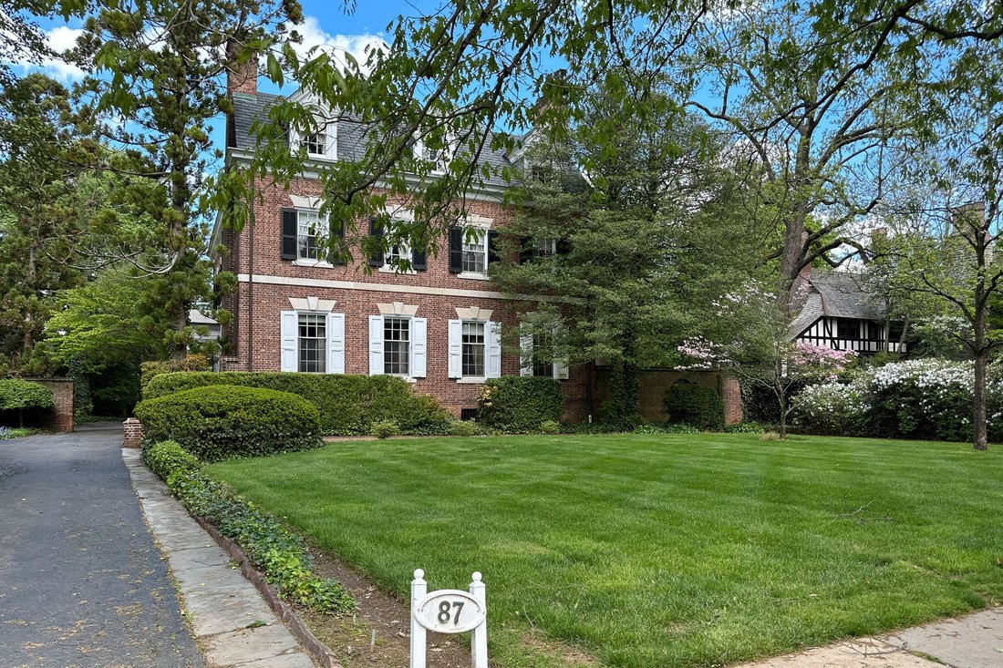 Historic Gilded Age Mansion On An In Princeton, New Jersey, United