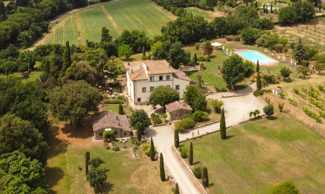 La Querce Noble Country Villa With Pool, Cortona In Cortona, Tuscany ...