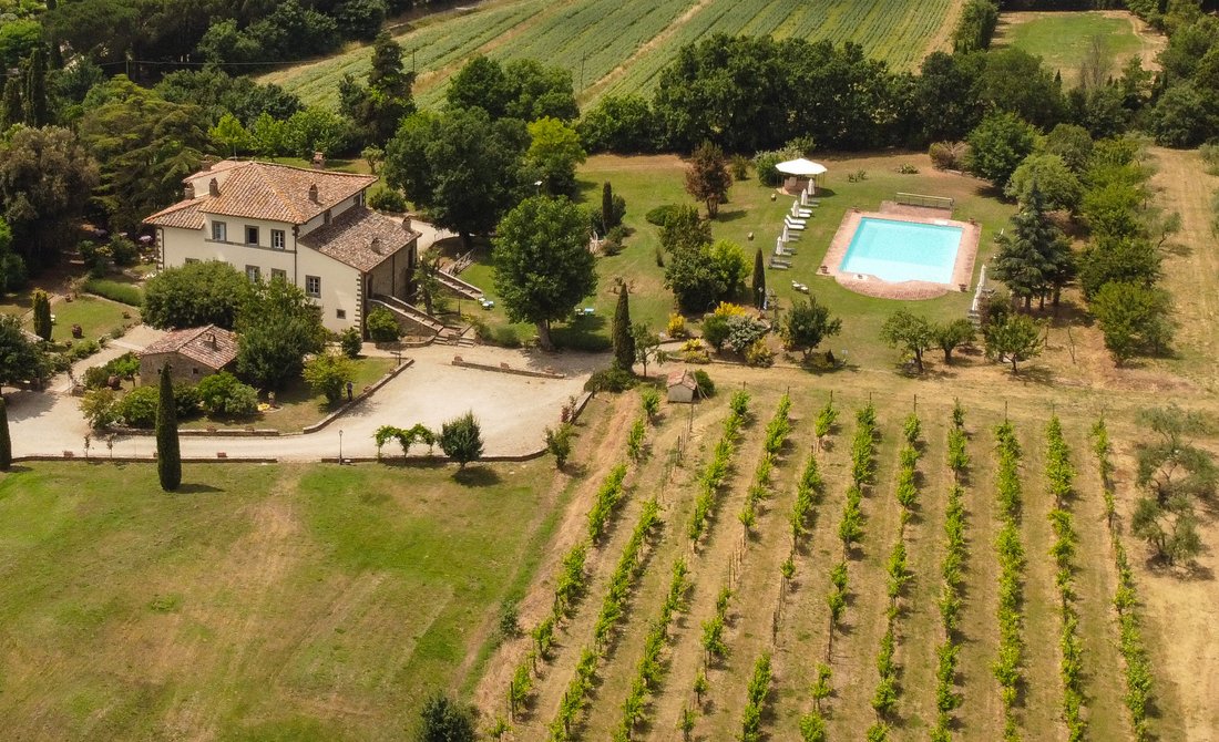 La Querce Noble Country Villa With Pool, Cortona In Cortona, Tuscany ...